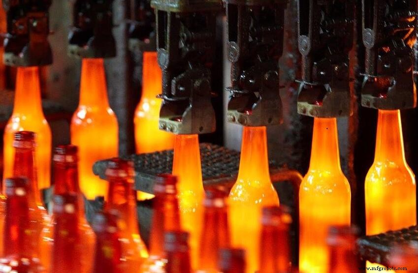 Por Qué el Molibdeno Domina la Fabricación de Vidrio