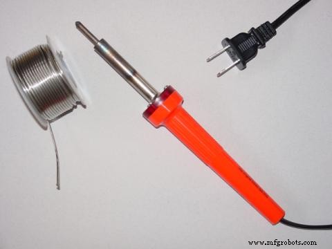 Configuración de un laboratorio de electrónica en casa: herramientas, área de trabajo y suministros