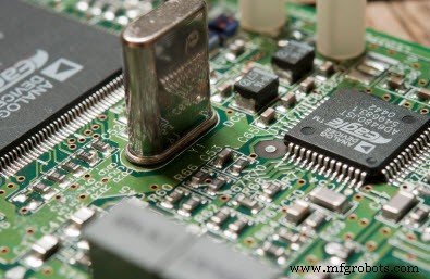 Tecnología CI y Microcontroladores: La Piedra Angular de los Sistemas Embebidos Modernos