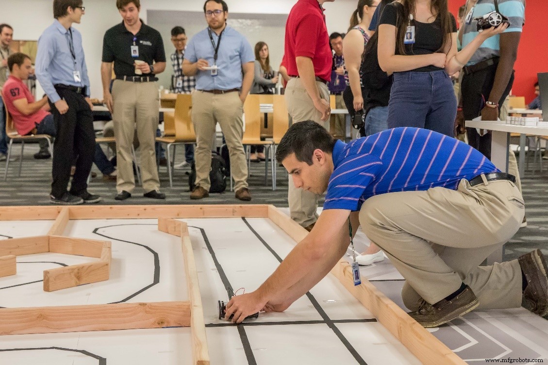 Ingeniería del Futuro: Educación Práctica en Robótica con TI RSLK