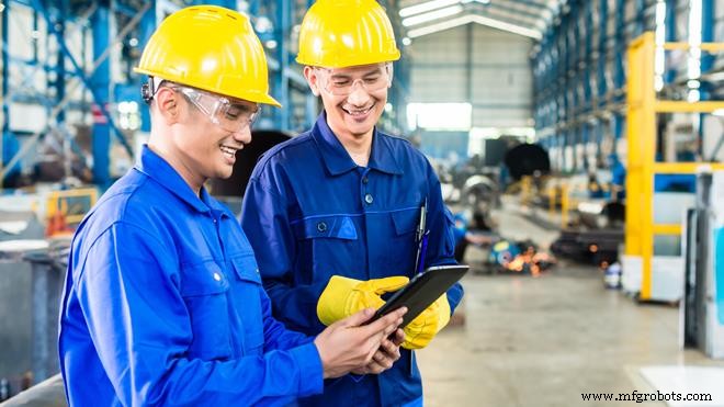 Cómo la formación impulsa la fiabilidad en la era de la manufactura digital