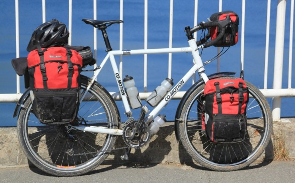 Diseñando adaptadores funcionales de alforjas para bicicleta impresos en 3D con Kevlar CFF
