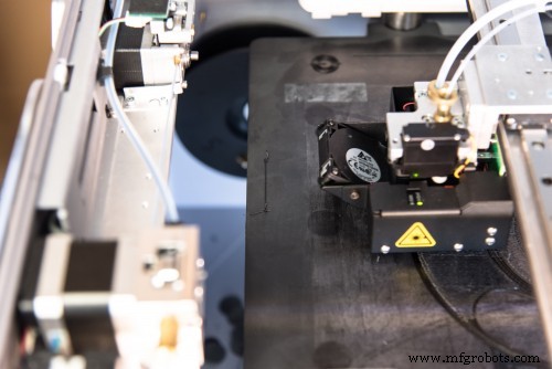 Nivelado adaptativo de cama: revolucionando la precisión de la primera capa en la Mark X