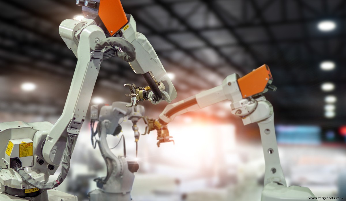 Navegando la recesión por COVID-19: El papel de la automatización en la resiliencia manufacturera