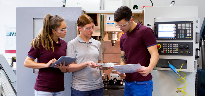 Revitalizando la manufactura: Atrayendo talento millennial para carreras modernas