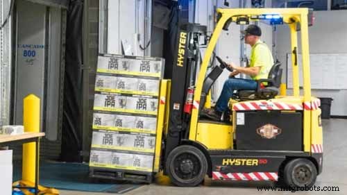 Cómo Elegir el Robot SCARA Ideal: Guía Completa para Fabricantes