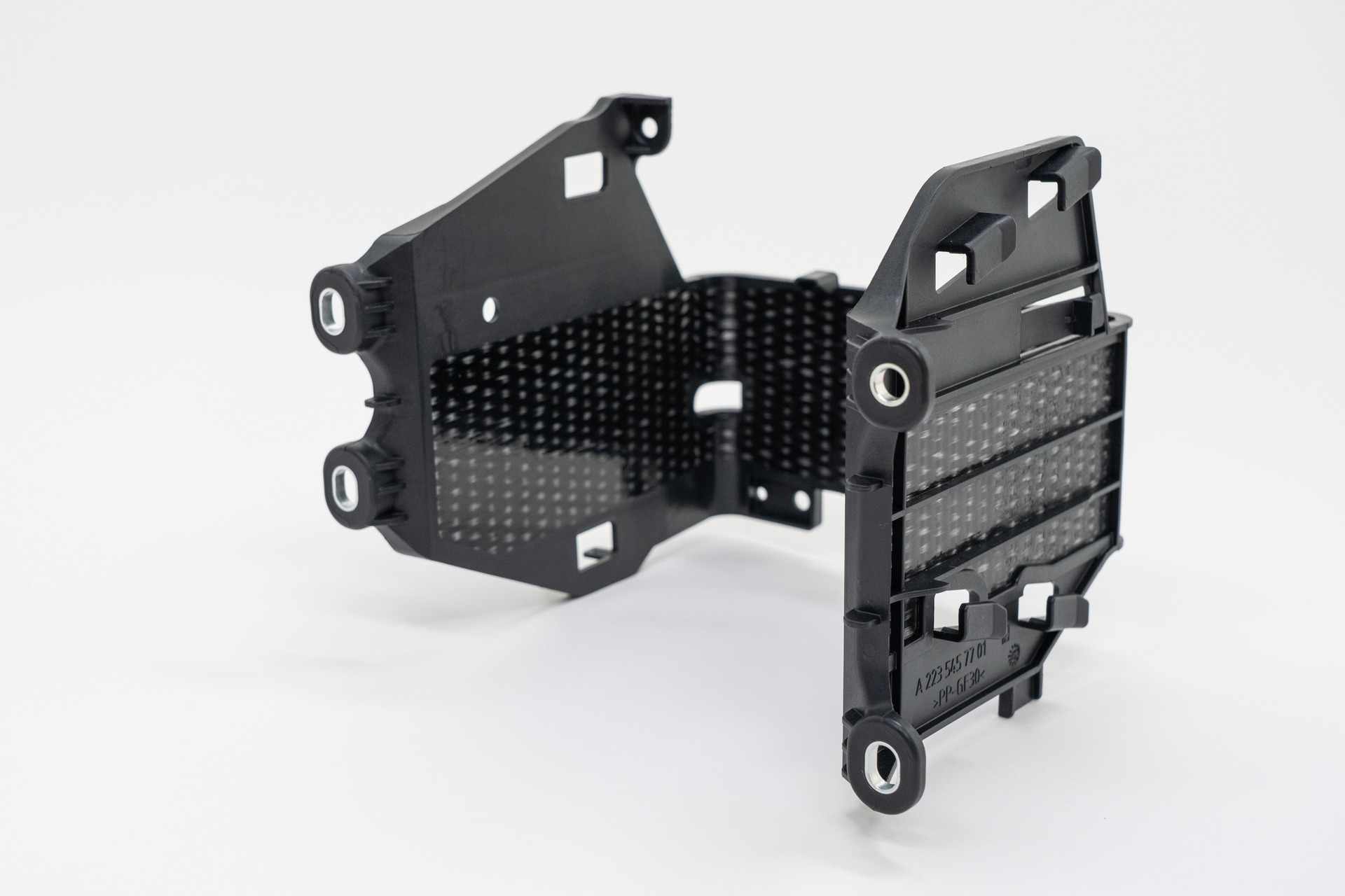 Lanxess presenta Tepex en soporte estructural para Mercedes-Benz Clase S