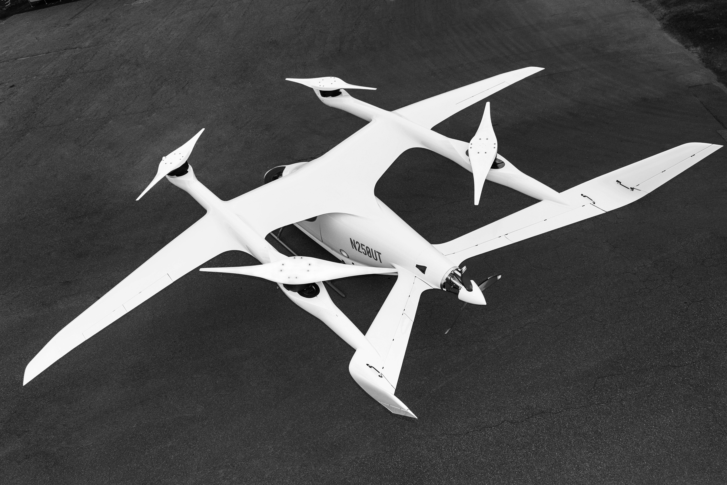 Avance de aerostructuras compuestas para la movilidad aérea urbana