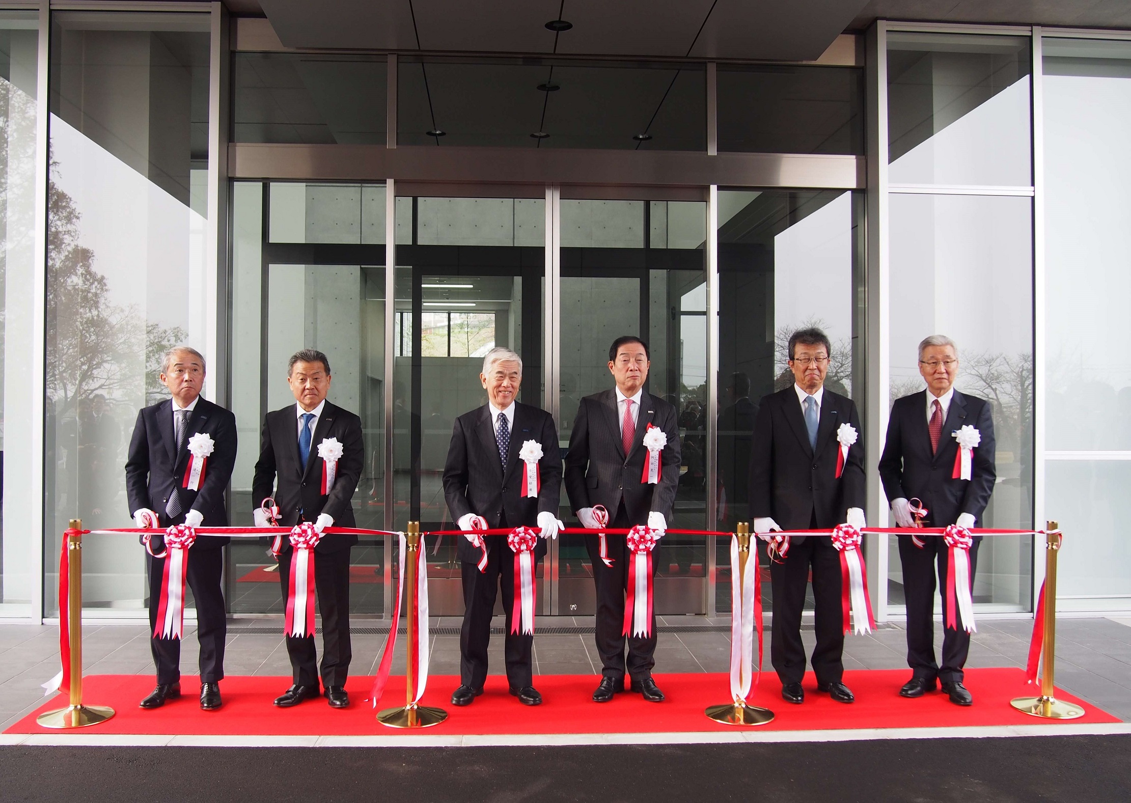 Toray inaugura un centro de I+D de vanguardia para el futuro
