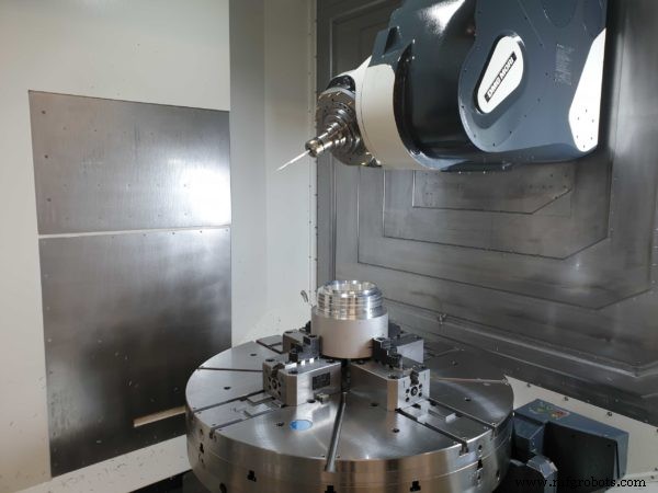 Elegir la configuración correcta de máquina de 5 ejes: Guía completa