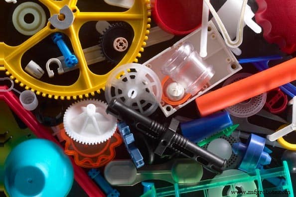 Termoestable vs Termoplástico: Diferencias clave y definiciones explicadas
