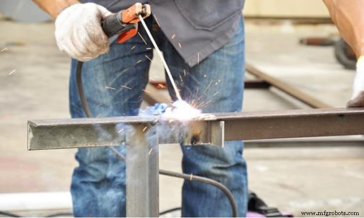 Soldadura de Chapa Metálica: Técnicas, Beneficios y Consejos de Expertos