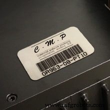 Cómo Elegir las Etiquetas de Aluminio Adecuadas: Factores Clave y Beneficios