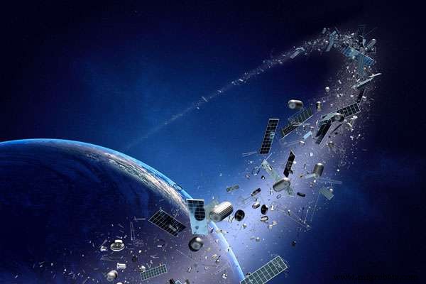 Entendiendo los desechos espaciales: ¿Cuánta basura orbita la Tierra?
