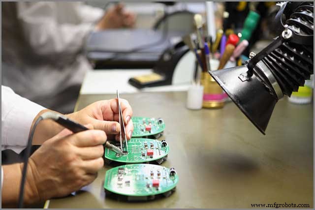 Domina el ensamblaje PCB: Técnicas profesionales para electrónica fiable