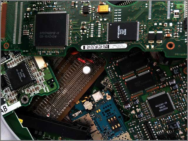 Optimización de la producción de PCB: Aprovechando la tecnología para reducir costes