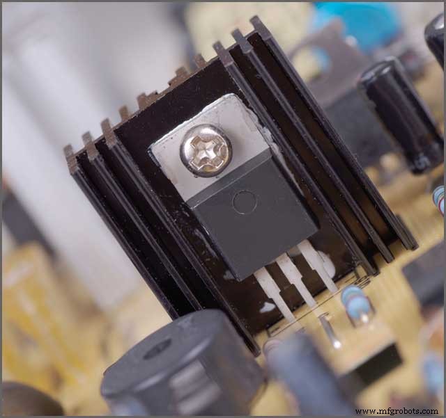 Maximizar el valor de los calentadores flexibles en el diseño de PCB
