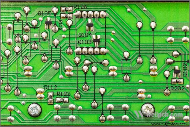 Domina las Vías PCB: 9 Consejos Expertos para Conectividad Óptima entre Capas