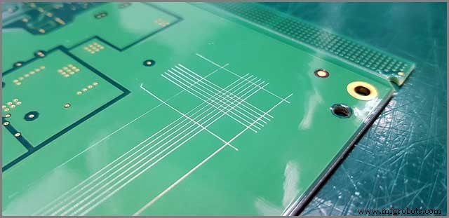 7 Factores Clave para Determinar el Grosor Ideal del Recubrimiento Conforme en PCB