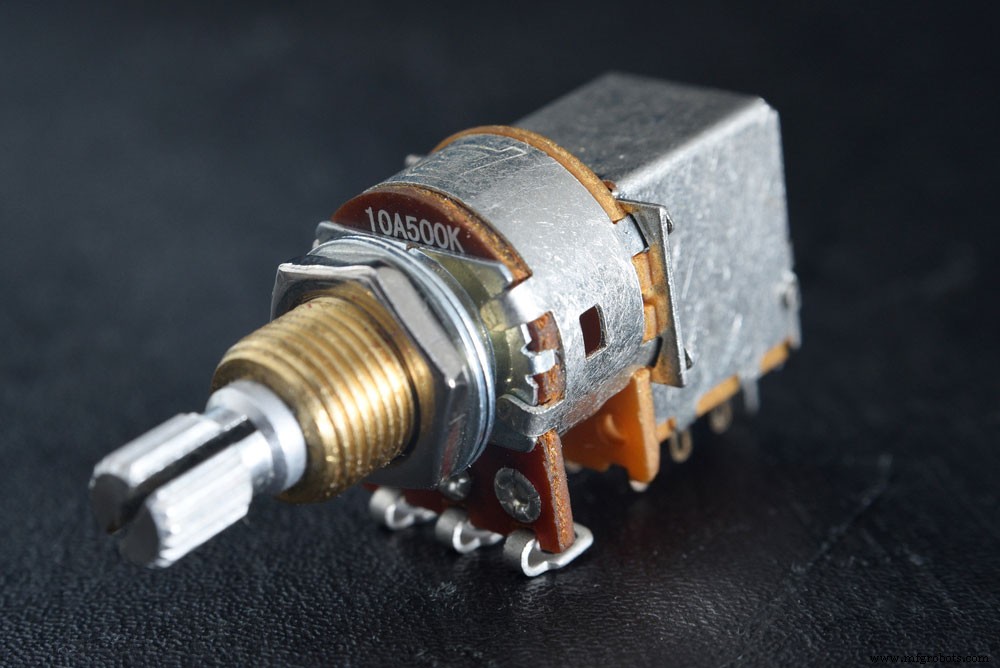 Domina Tu Audio: Guía Paso a Paso para Construir un Circuito de Control de Volumen de Altavoz
