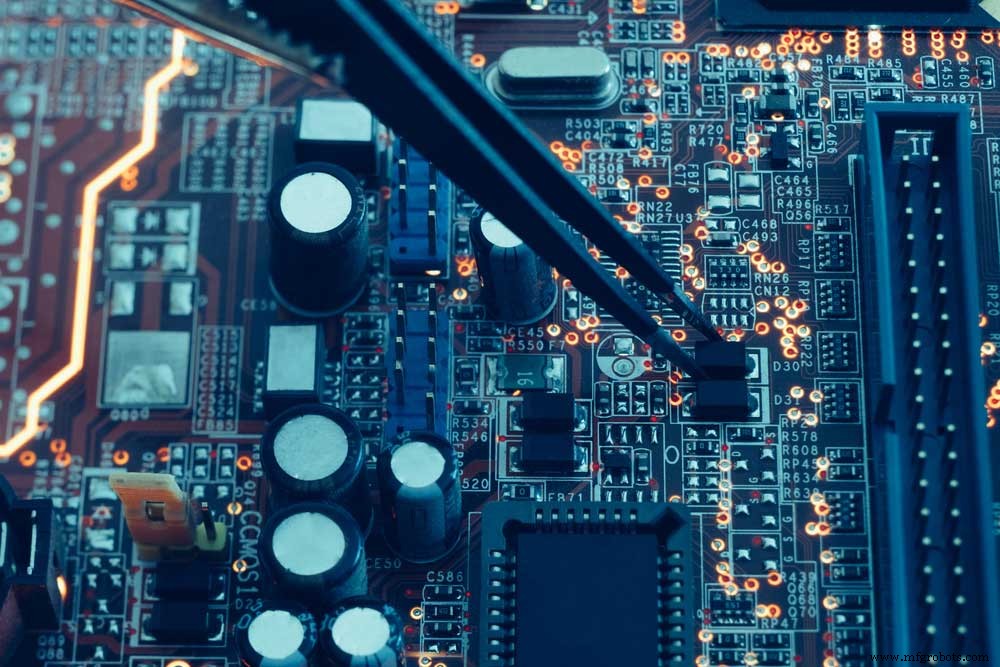 Marcado de Capacitores de Tantalio: Guía Completa de Tipos e Identificación