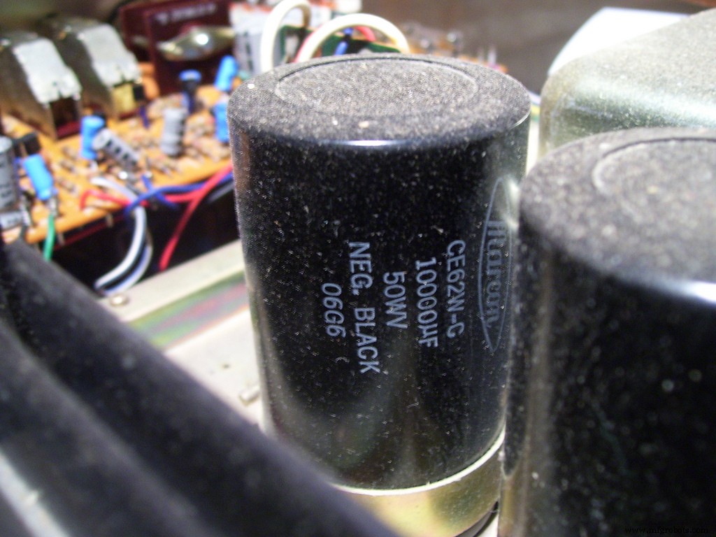 Placas de Circuito de Silicio: Ventajas y Consejos de Diseño para Electrónica Confiable