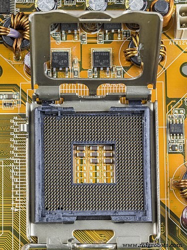 Mecanizado CNC vs Impresión 3D: Diferencias Clave para Elegir el Mejor Proceso