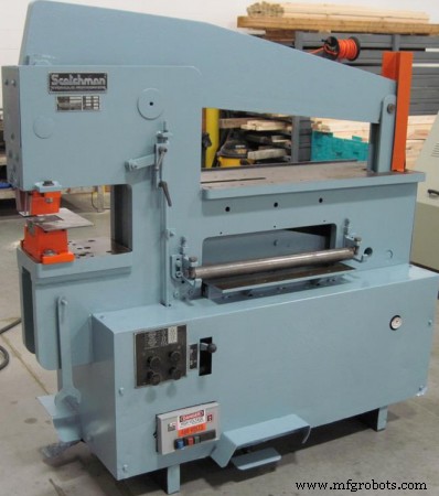Mejores Marcas de Máquinas Ironworker para Eficiencia Óptima en Fabricación