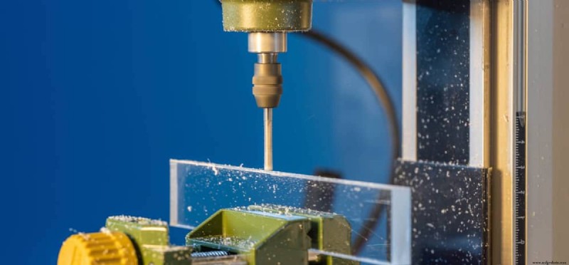 Mecanizado CNC de piezas de acrílico: Guía experta completa