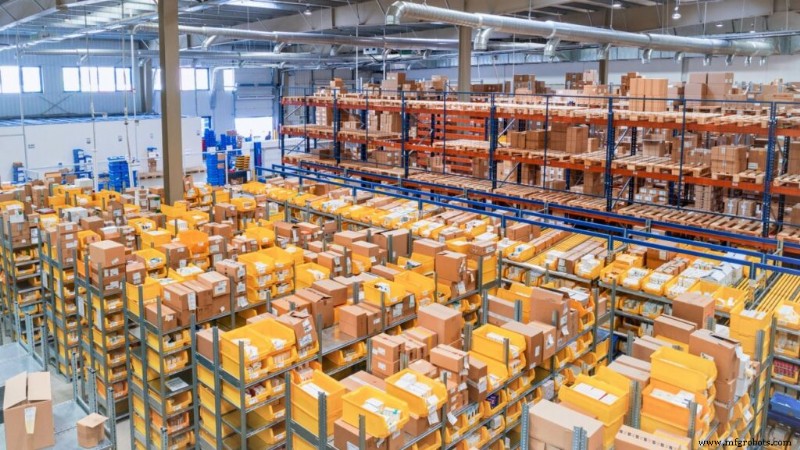 Guía Inteligente para Optimizar el Diseño de la Planta de Producción con Robots