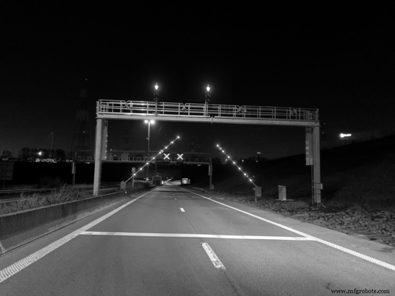 Detectar luces rojas en PLCnext con OpenCV y Python