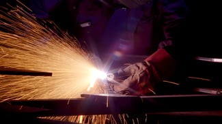 Mejore su línea de producción: asóciese con un fabricante experto para resultados superiores