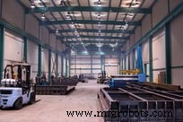 Dentro de una Instalación de Fabricación Pesada: Tamaño, Equipamiento y Experiencia