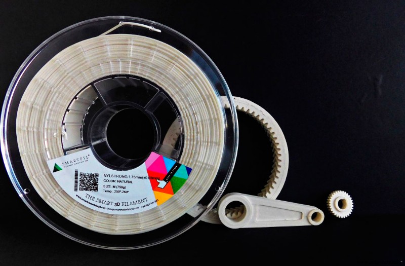 Guía profesional: Teñido de piezas de poliamida impresa en 3D para color vibrante y durabilidad